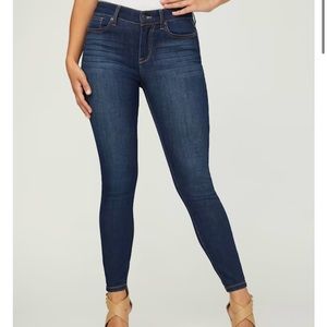 GUESS Jaden Sculpt Mid-Rise Skinny Jeans, size 27